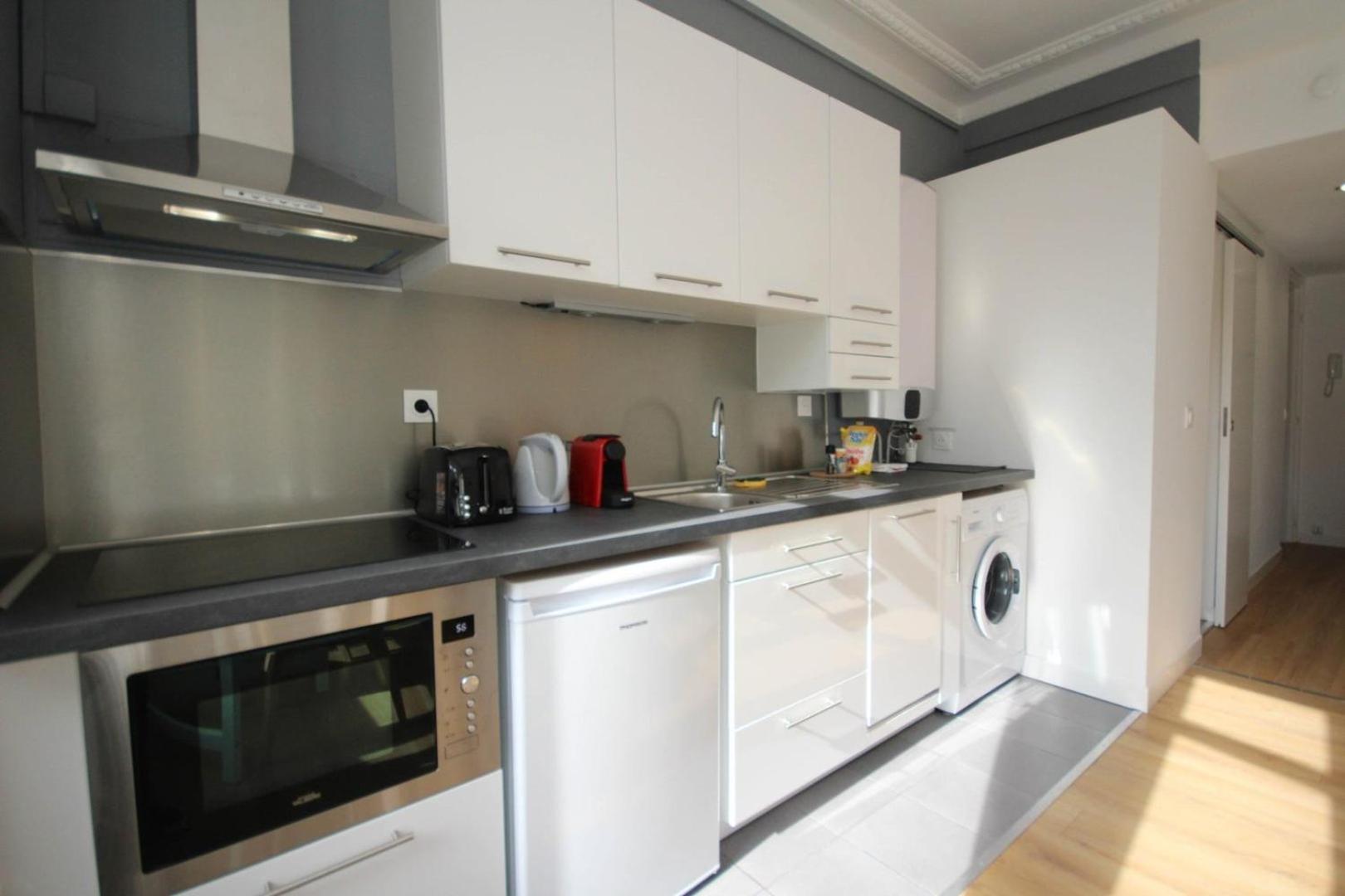 Fully-Equipped Apartment In City Center + Parking Λιλ Εξωτερικό φωτογραφία